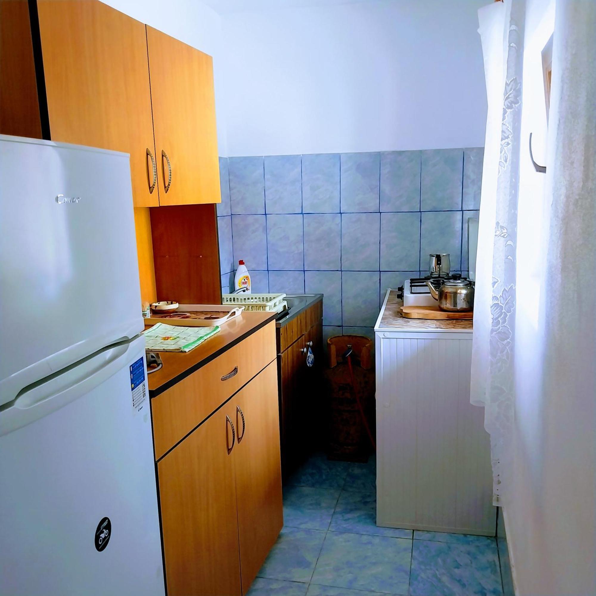 Casa Andreea Otel Novaci-Străini Dış mekan fotoğraf